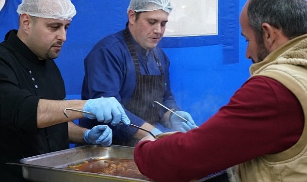 Baskan oran iftar sonrasinda vatandaslarla bir araya geliyor 7514.jpg