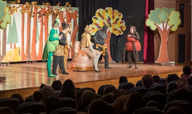 Bosch cevre cocuk tiyatrosu depremden etkilenen cocuklarla bulusmaya devam ediyor 3100.jpg