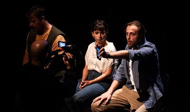 Enka sanat imzasi tasiyan tiyatro oyunu nuh un gemisini aramak yeniden sahnelerde 6551.jpg