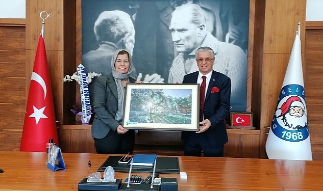 Ilk kadin baskana hayirli olsun ziyareti 1940.jpg