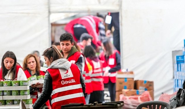 Kizilay in afet bolgelerindeki yardim calismalari ramazan ayinda da araliksiz suruyor 636.jpg