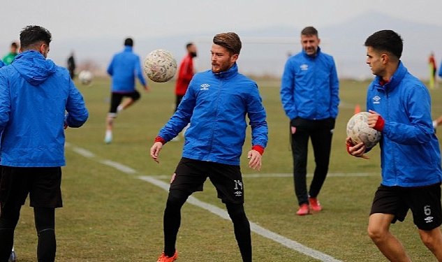 Nevsehir belediyespor haftasonu sonu oynayacagi yeni mersin idmanyurdu maci icin hazirliklarini surduruyor 6732.jpg