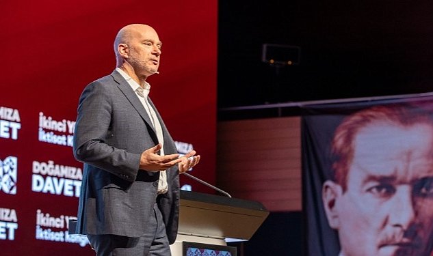 Prof dr mcafee sirketler yatirimlarinin cogunu bilgi teknolojilerine ayiriyor 9316.jpg