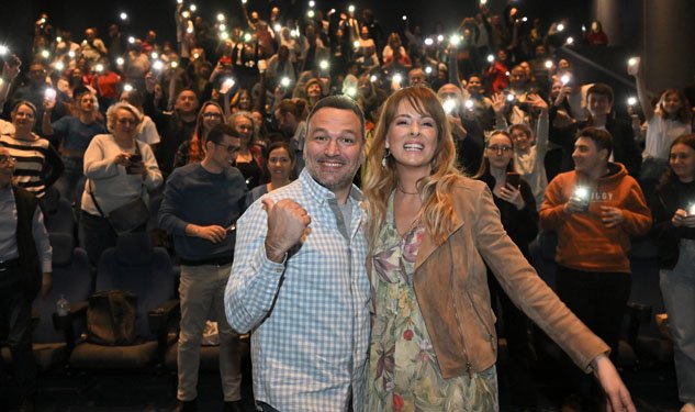 Hava Muhalefeti İzmir Galası Ali Sunal, Doğa Rutkay (1)