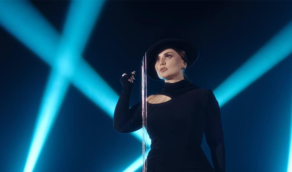 Şebnem Tovuzlu ''Siyah'' tüm platformlarda yayında