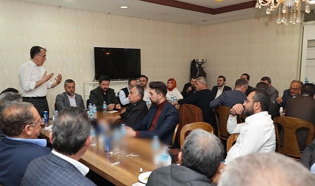 Ak partili baskanlar iftarda bir araya geldi 1046.jpg