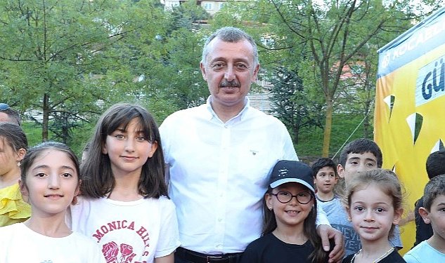 Baskan 23 nisan ayri kiymettedir 3637.jpg