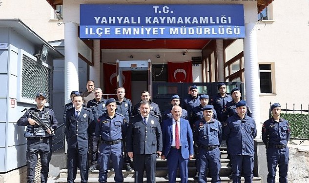 Baskan ozturk polis teskilatinin kurulus yildonumu kutladi 7807.jpg