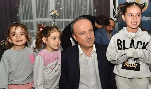 Baskan turan hancerli iftar programinda avcilarlilarla bulustu 9773.jpg