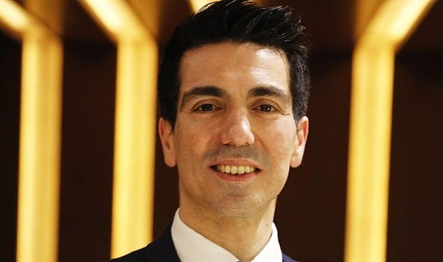 Bircok eyt li emlak danismanligi yapmaya basladi 6417.jpg