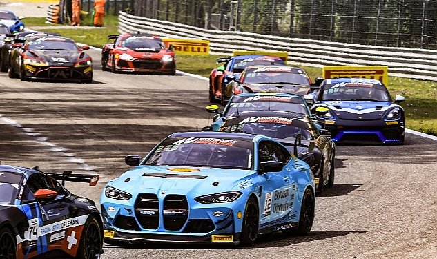 Borusan otomotiv motorsport gt4 avrupa serisi ne cifte podyumla hizli basladi 7464.jpg