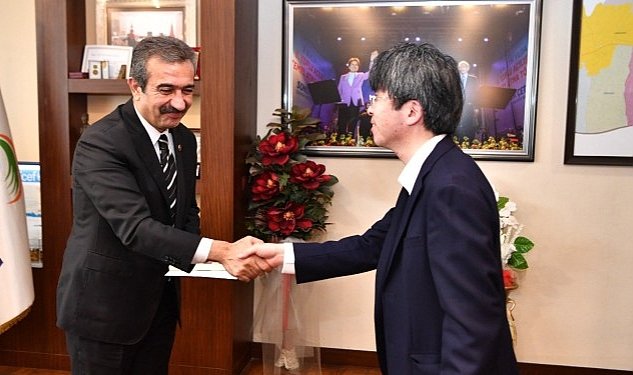 Cukurova kobe isbirligi 7640.jpg