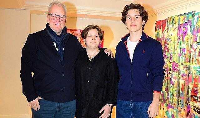 Genc yetenek yuksel basaran yildiz dan renklerin gucunden ilham alan sergi 3763.jpg