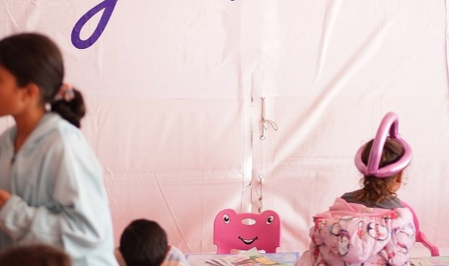 Hepsiburada bir gulus yeter etkinlikleri kapsaminda deprem bolgesindeki cocuklar ile bulustu 8041.jpg