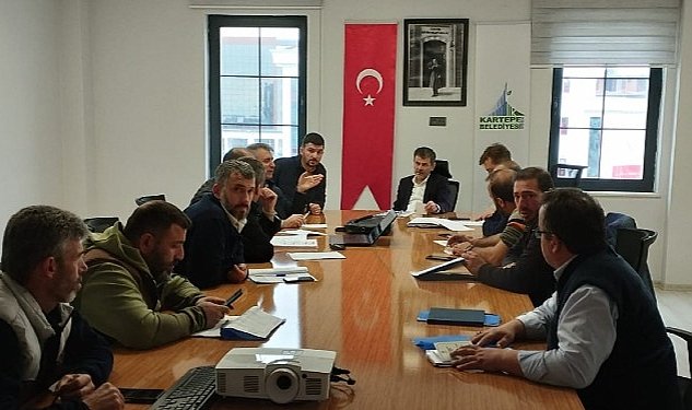 Kartepe iscisi bayrama mutlu girecek 4437.jpg