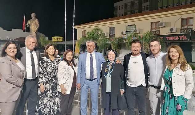 Kemer iftarda bulustu 8406.jpg