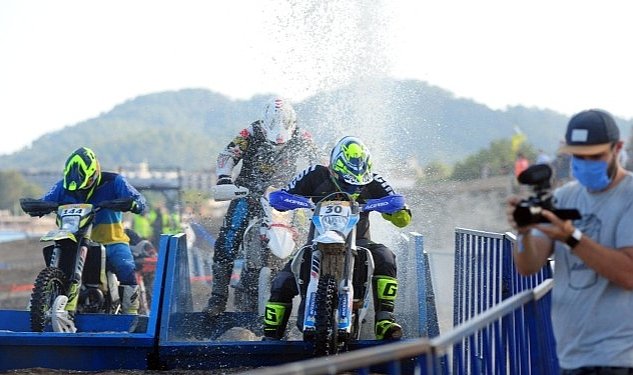 Kemer spor organizasyonlarina hazir 7123.jpg