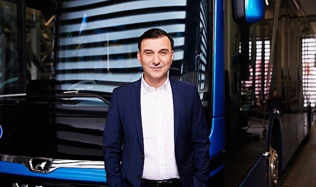 Man truck bus ta head of bus barbaros oktay oldu 9285.jpg