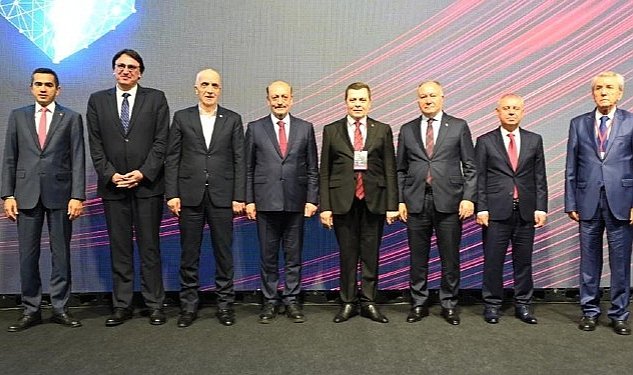 Mess yonetim kurulu baskani ozgur burak akkol hedefimiz isci sendikalari ile is birligi icinde sektorde uretimi ve istihdami gelistirmek 2494.jpg