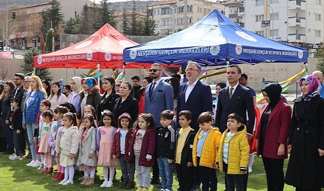 Otizm cocuklar duzenlenen senlikte aileleriyle birlikte eglendi 4557.jpg