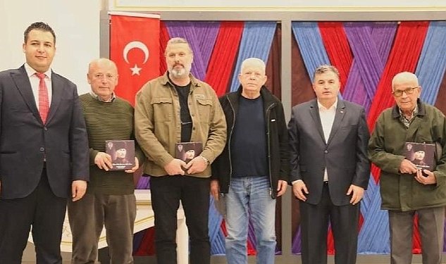 Polis haftasi kapsaminda kinik belediye sinden celenk sunma toreni ve iftar programi 8411.jpg