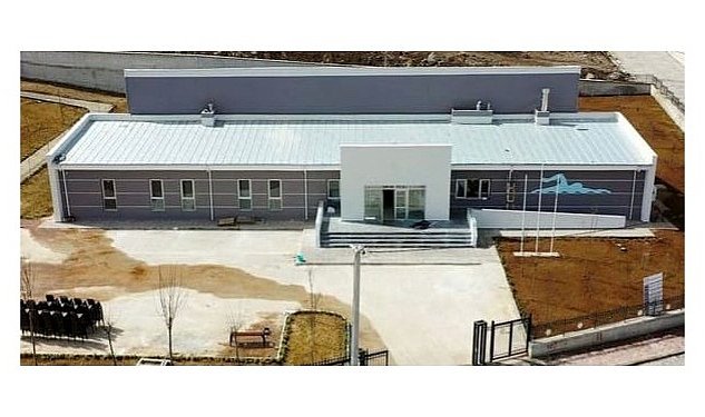 Van a 9 adet butik yuzme havuzu yapiliyor 1143.jpg