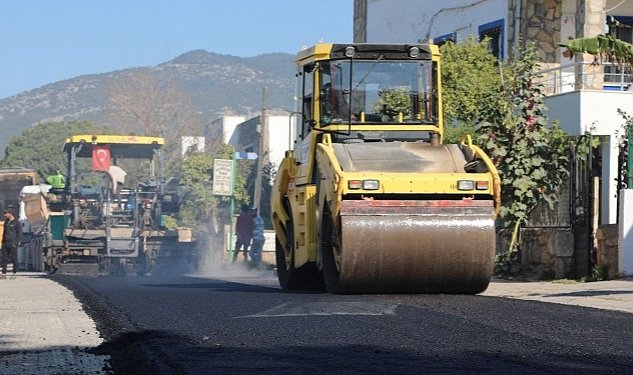 Yillarin altyapi sorunlari cozuluyor asfalt calismalari devam ediyor 8638.jpg