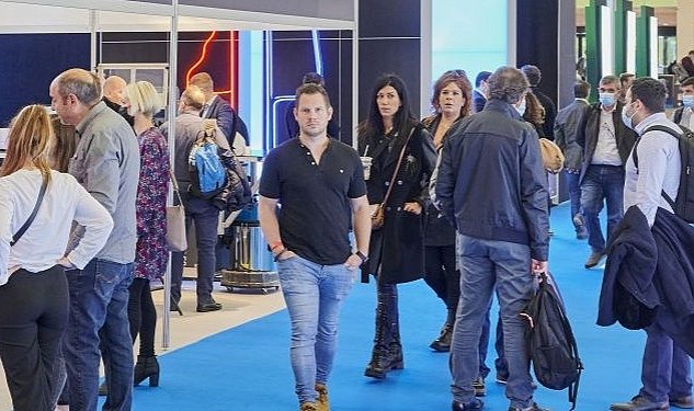 Avrupa nin en buyuk sektor bulusmasina turkiye damgasi 8762.jpg