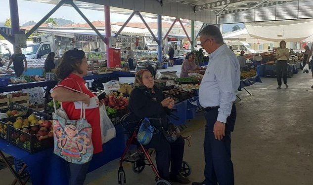 Baskan topaloglu camyuva pazar esnafini ziyaret etti 4775.jpg
