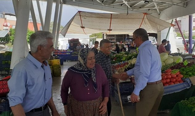 Baskan topaloglu kuzdere pazarinda 9670.jpg
