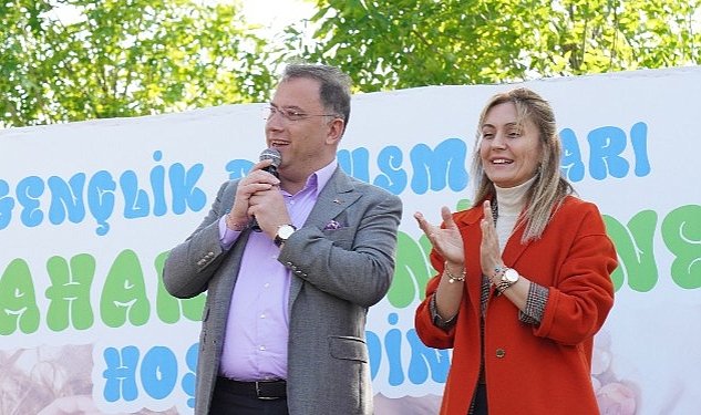 Beylikduzu belediyesi yakuplu kent ormani nda genclik bulusmalari bahar piknigi duzenledi 3463.jpg