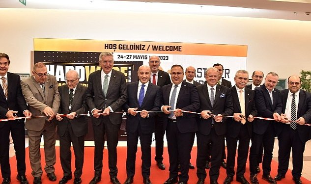 Boru tel ve celik hirdavat ve baglanti elemanlari endustrilerinin onemli 4 fuari es zamanli olarak 24 mayis tarihinde kapilarini ziyaretcilerine acti 4630.jpg