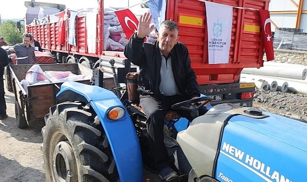 Buyuksehir in gubre destegi ciftcilerin yuzunu gulduruyor 8351.jpg