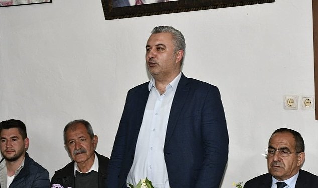 Chp tekirdag milletvekili adayi ismail celebi ve malkara belediye baskani ulas yurdakul 2 mayis 2023 sali aksami yenidibek tetekoy ve deveci mahallelerine ziyaret gerceklestirdiler 5961.jpg