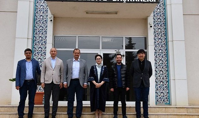 Geleneksel kirgiz senligi iznik te gerceklesti 2108.jpg