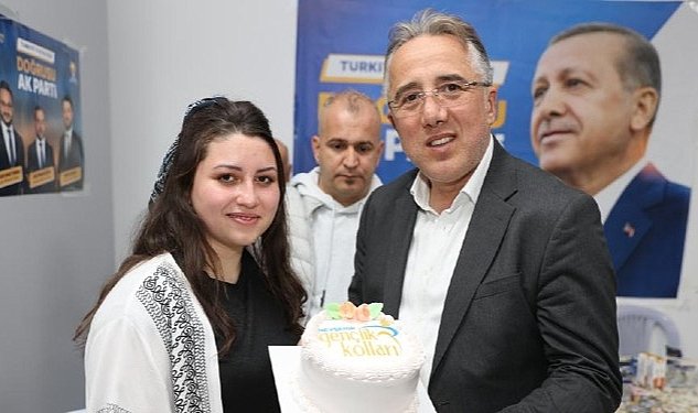 Genclerimize guveniyoruz 9145.jpg