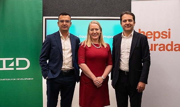Innovation for development i4d ve hepsiburada partnerliginde abd buyukelciligi hibe programi nin katkisiyla hayata gecen dijital cagda guclu kadinlar projesi tamamlandi 2787.jpg