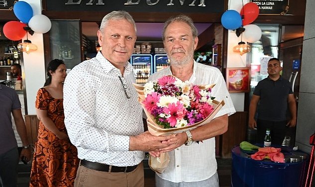 Kemer de norvec milli bayrami kutlandi 2176.jpg