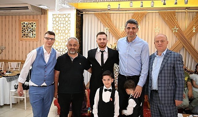 Baskan kocaman mutluluklara ortak oluyor 6528.jpg