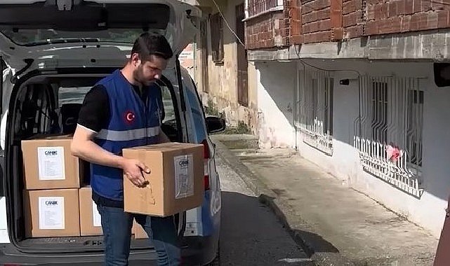 Canik belediyesi nden selden etkilenen ailelere hijyen paketi destegi 6407.jpg