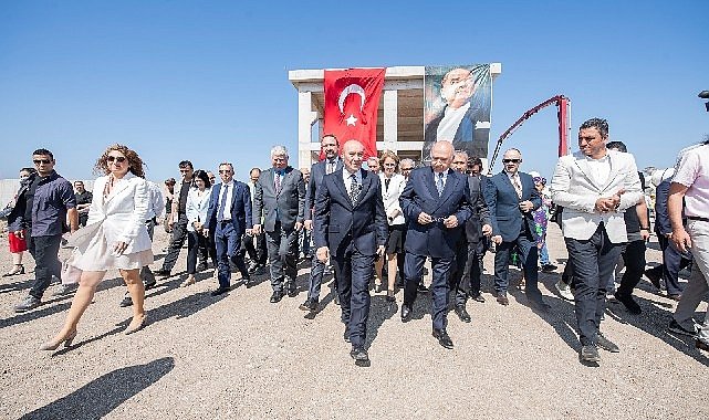 Yasayan korfez icin dev adim 1006.jpg