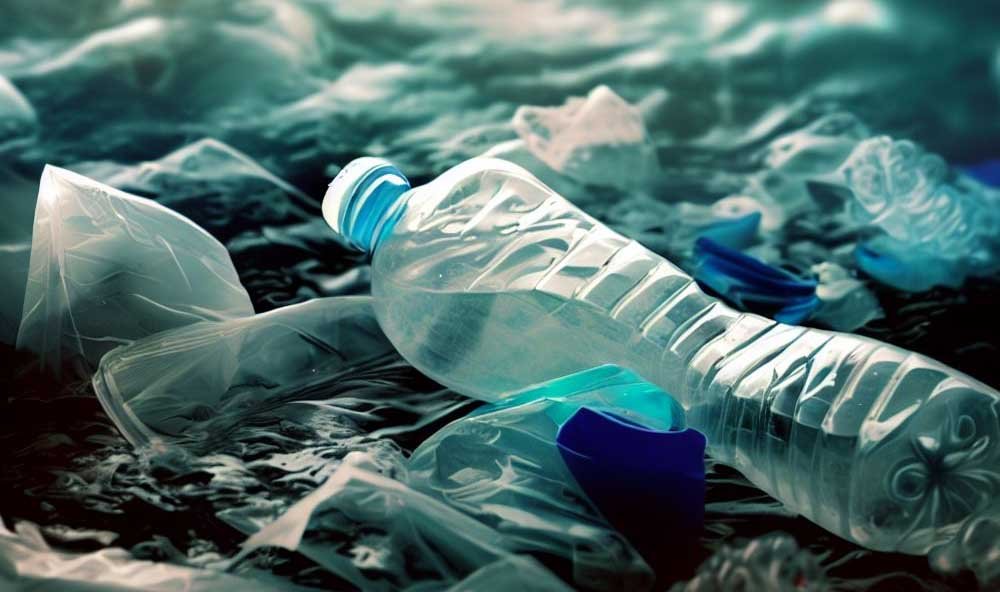 Plastik Kirliliği Bilim İnsanları Okyanusların Temizlenmesi İçin Yenilikçi Yöntemler Üzerinde Çalışıyor (1)