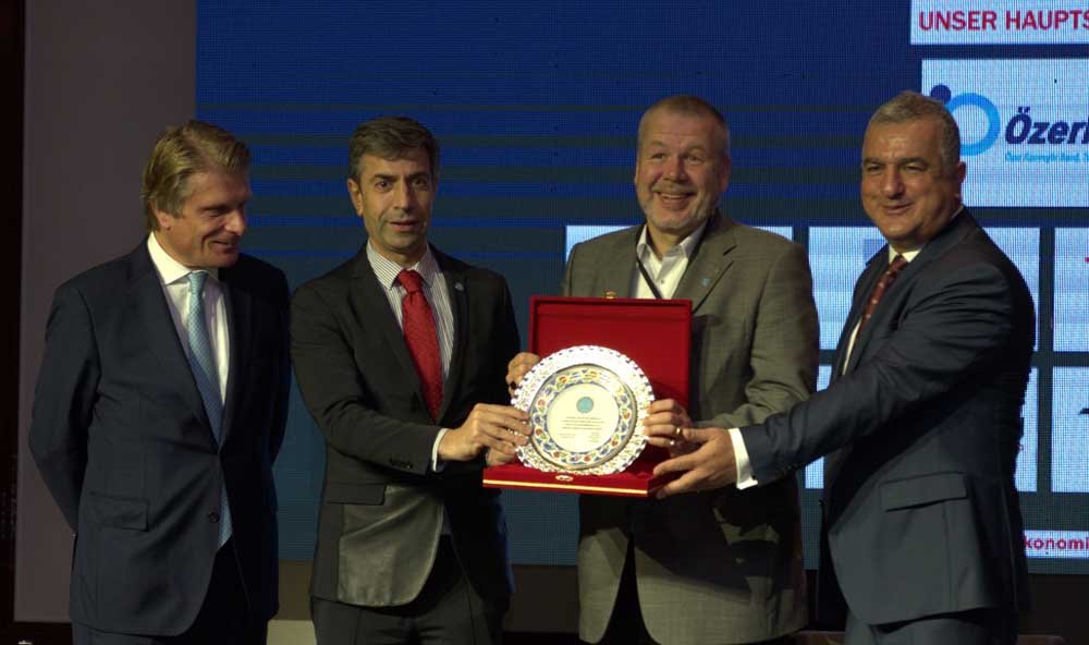 Türk-Alman İş Birliği İstanbul Ekonomi Zirvesi nde Güçlendi (13)