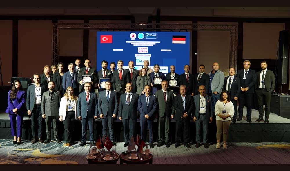 Türk-Alman İş Birliği İstanbul Ekonomi Zirvesi nde Güçlendi (14)