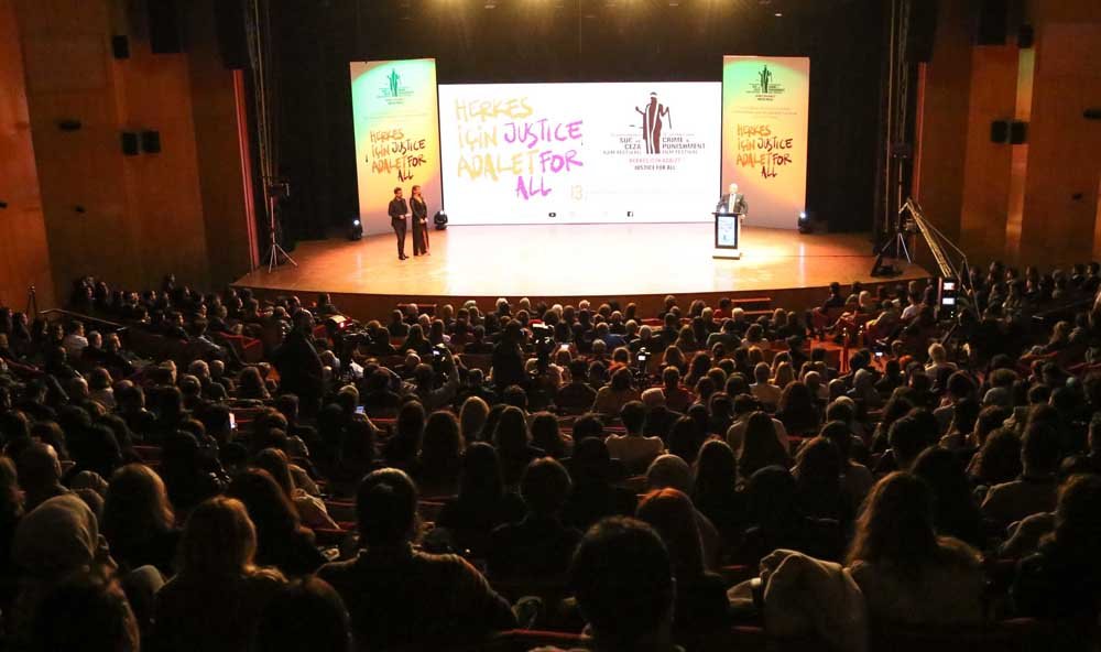 Farklı Dünyalar, Ortak Adalet Festivalin 13. Yılında Açılış Töreni Uluslararası Suç Ve Ceza Film Festivali (1)