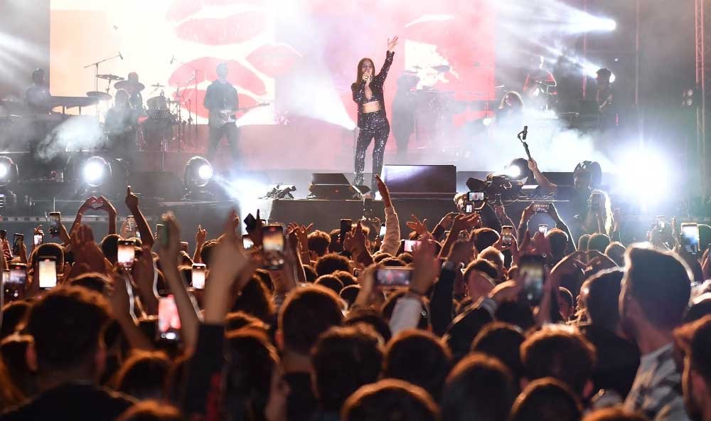 Simge Sağın Konseri Uluslararası Tarsus Festivali Şahmeran Temasıyla Kapılarını Açtı (3)