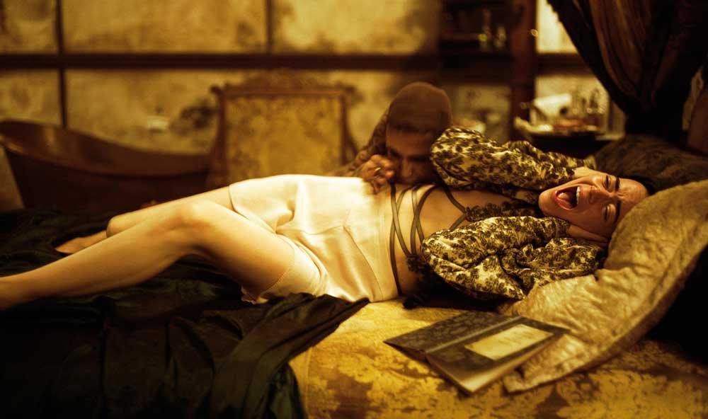 Yorgos Lanthimos Un Altın Aslan Ödüllü Yeni Başyapıtı Zavallılar Filmi 9 Şubat Ta Vizyonda (5)