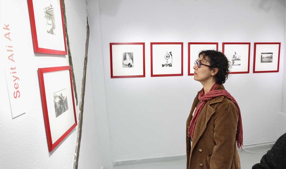 Nilüfer Belediyesi Fotoğraf Müzesi, Baha Gelenbevi Ve Seyit Ali Ak ı Unutulmayanlar 1 Sergisiyle Anıyor (3)