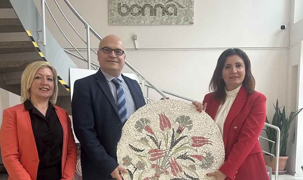 Bonna Porselen Ve Kocaeli Üniversitesi, Sürdürülebilirlik Ve Sanat Projelerinde İş Birliği Protokolü İmzaladı (2)