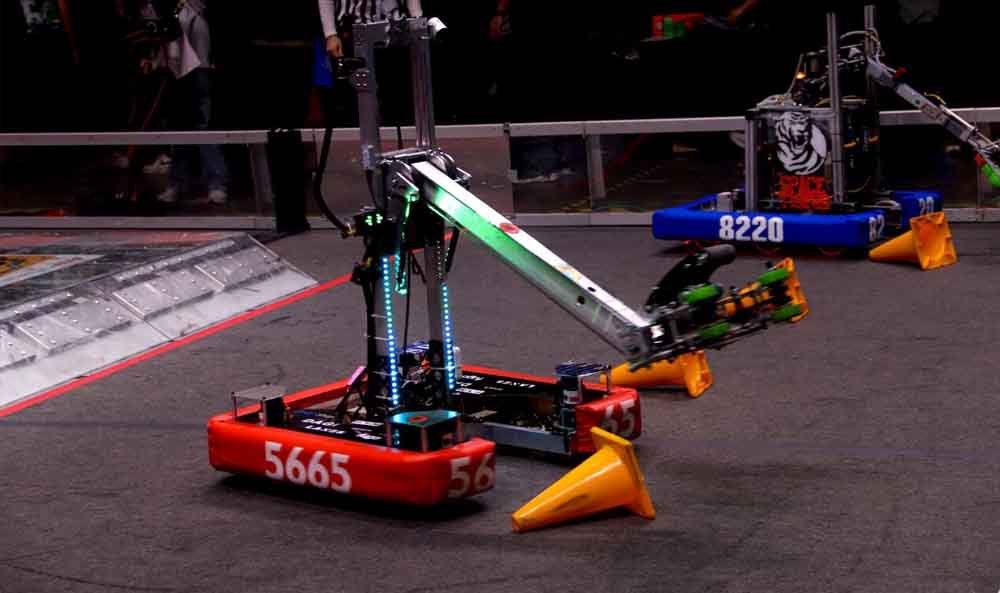 Sainte Pulcherie Fransız Lisesi Robotik Takımı Sparc #5665, First Robotics Competition'ta Büyük Başarı Elde Etti (2)